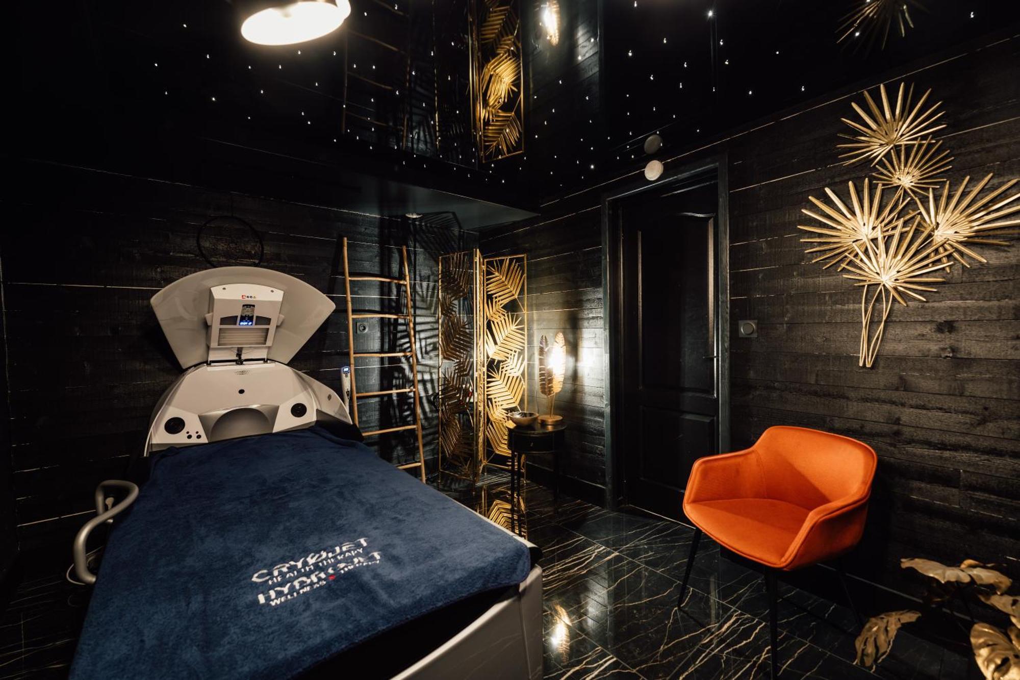 La 10 Hotel 3*