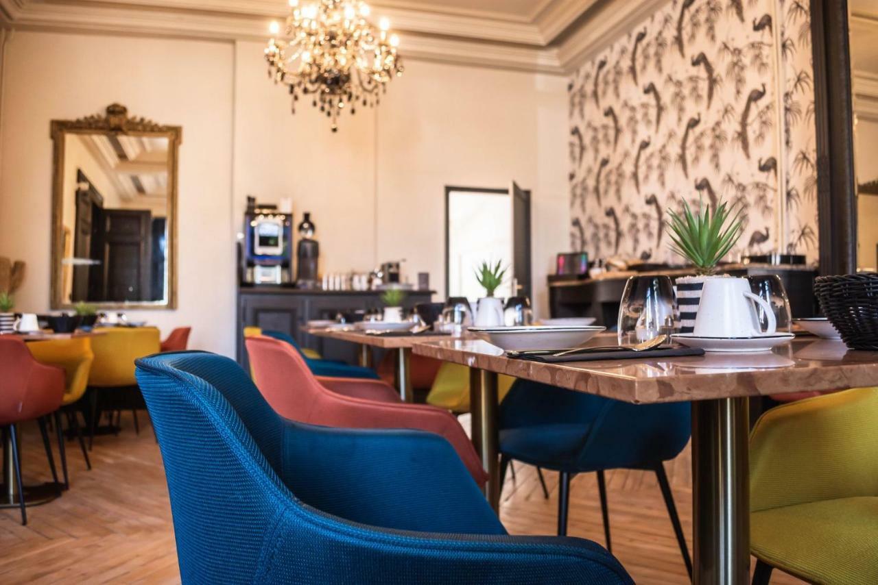 La 10 Hotel 3*